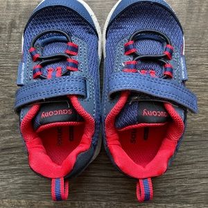 Saucony  sneakers size 6 wide NWT